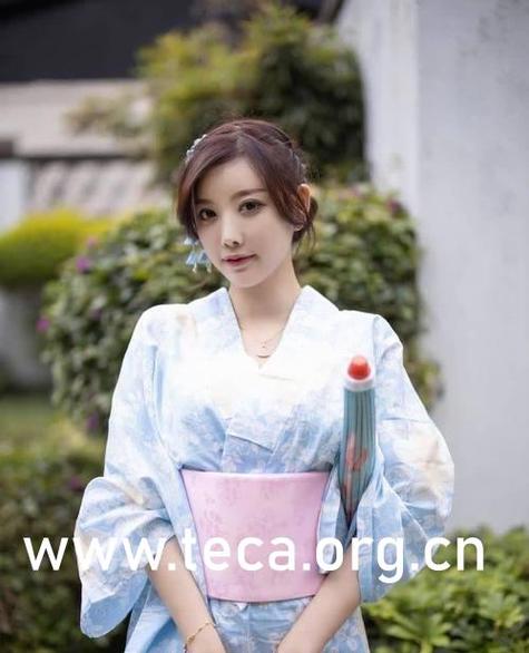 亚洲少妇60p的相关介绍