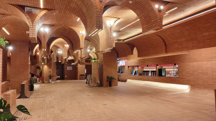 妻子去按摩伦理片的相关介绍