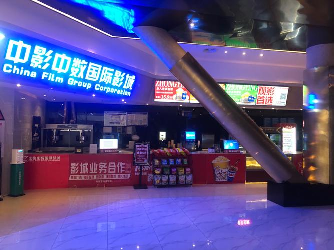 偷拍自亚l洲少妇熟女的相关介绍