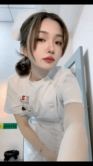色婷婷久久av的相关介绍