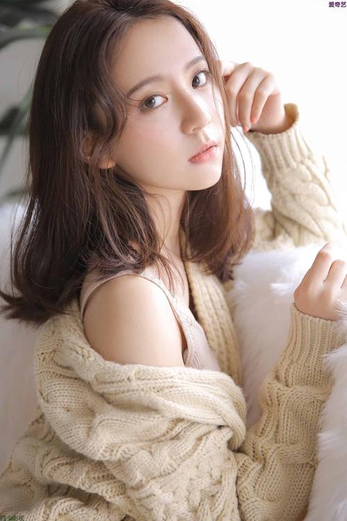 jizzjⅰzz亚洲日本少妇的相关介绍