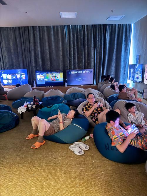 亚洲毛茸茸少妇的相关介绍