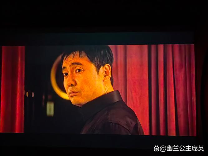 少妇亚洲一区二区的相关介绍