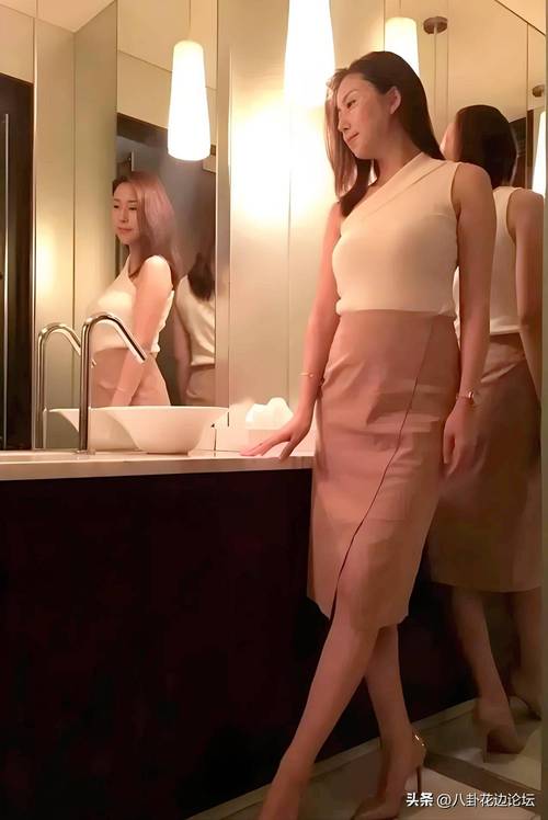 欧美丰满熟妇乱xxxxx网站的相关介绍